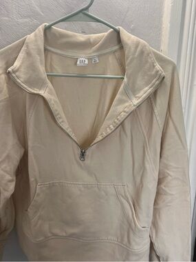 GAP Cream Fleece-Lined Pullover